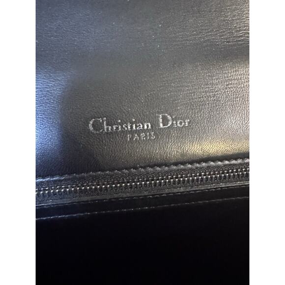Christian Dior Diorama with Dragonfly Embellishments – Limited Edition EUC COA - Picture 10 of 12